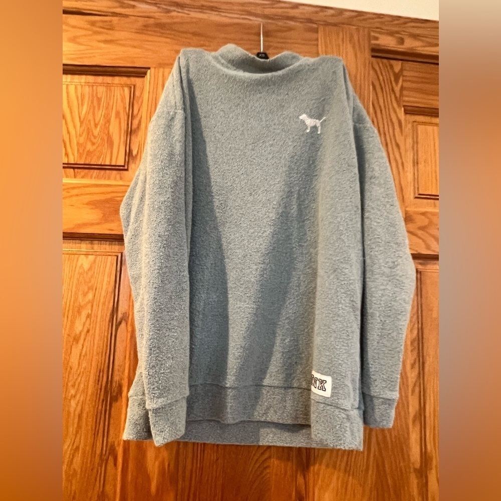 Victoria’s Secret - Pink - Oversized Long Sleeve Pullover Sweater